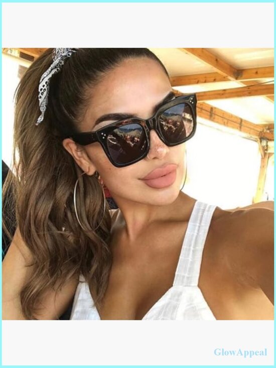 Oversized Square Sunglasses UV400 Protection Flat Lens Retro main image 4